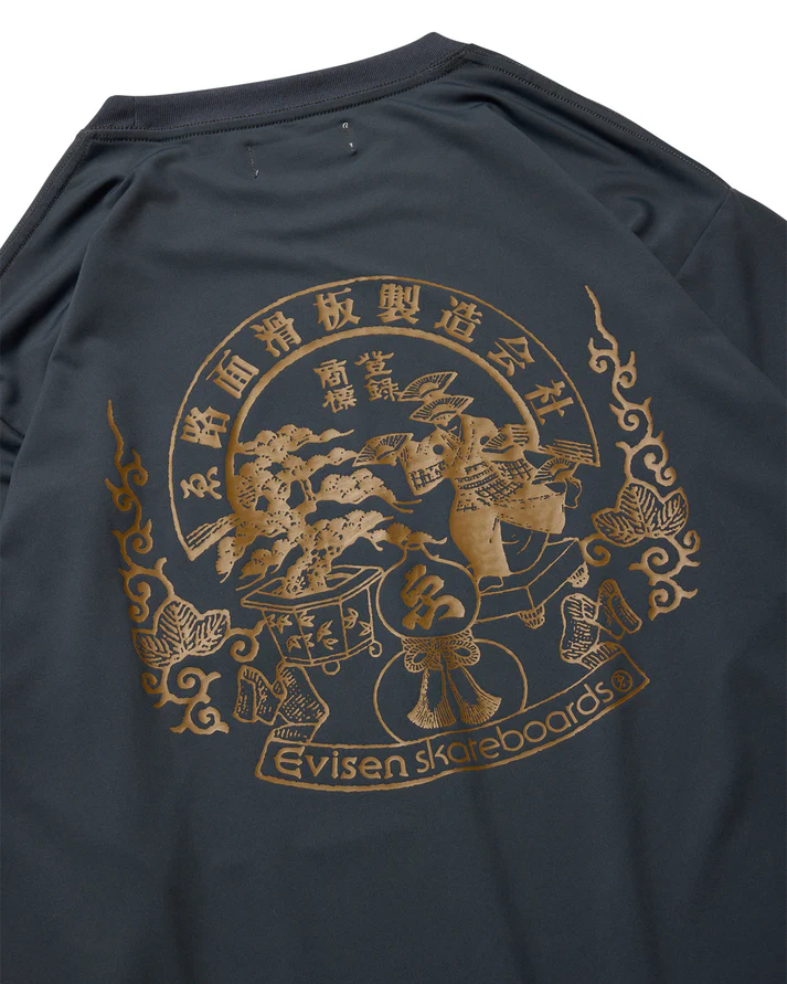 EMBLEM POCKET TECH LS TEE