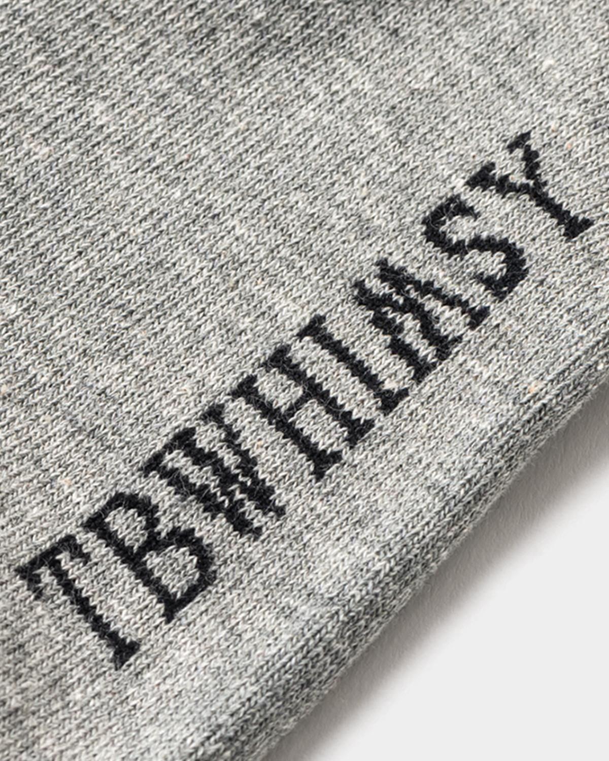LABEL LOGO SOCKS