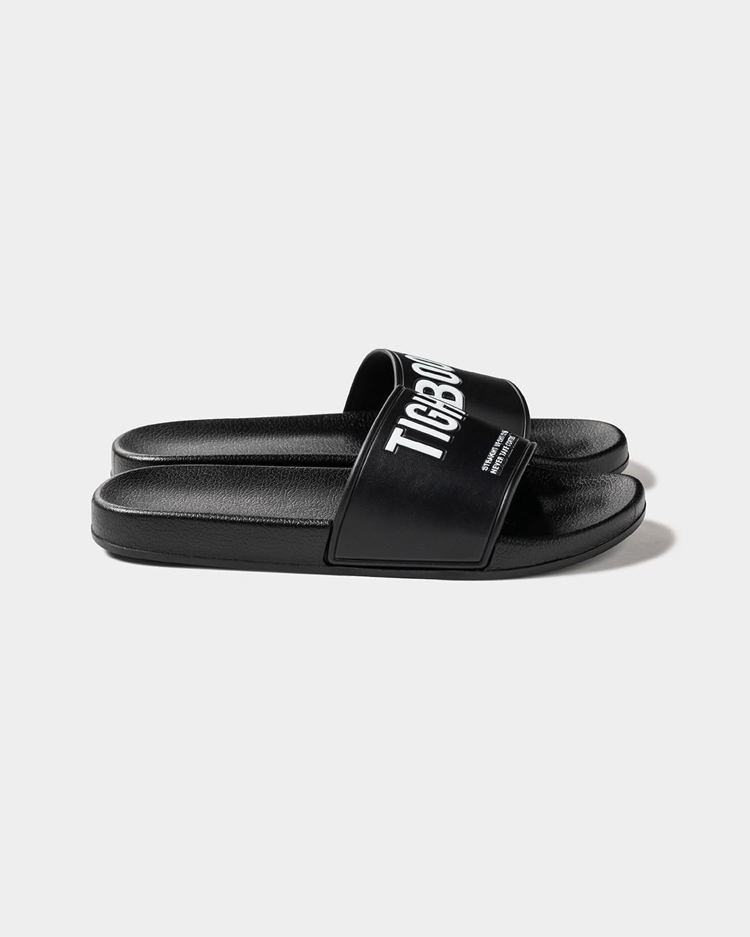BIG LABEL SLIDE SANDAL