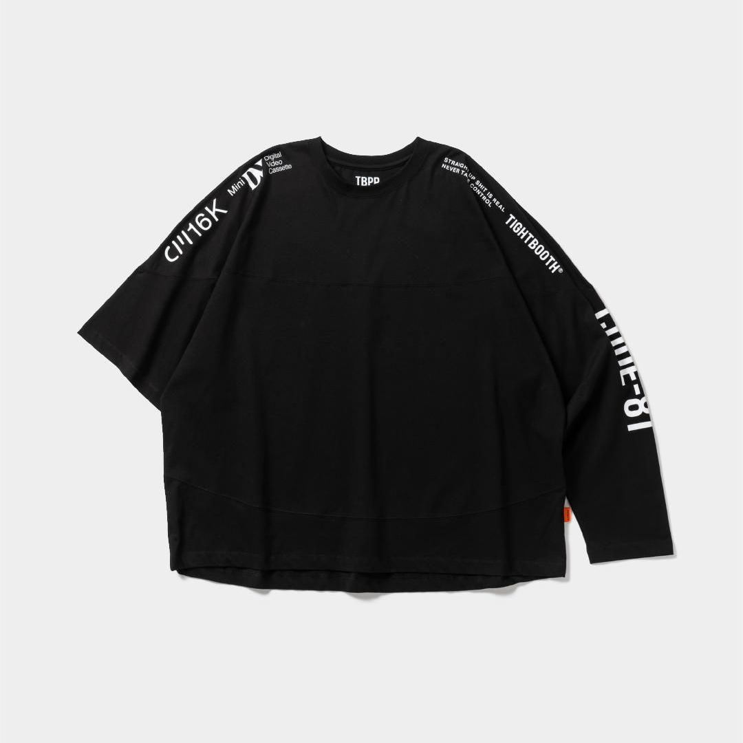 ODD SLEEVE T-SHIRT