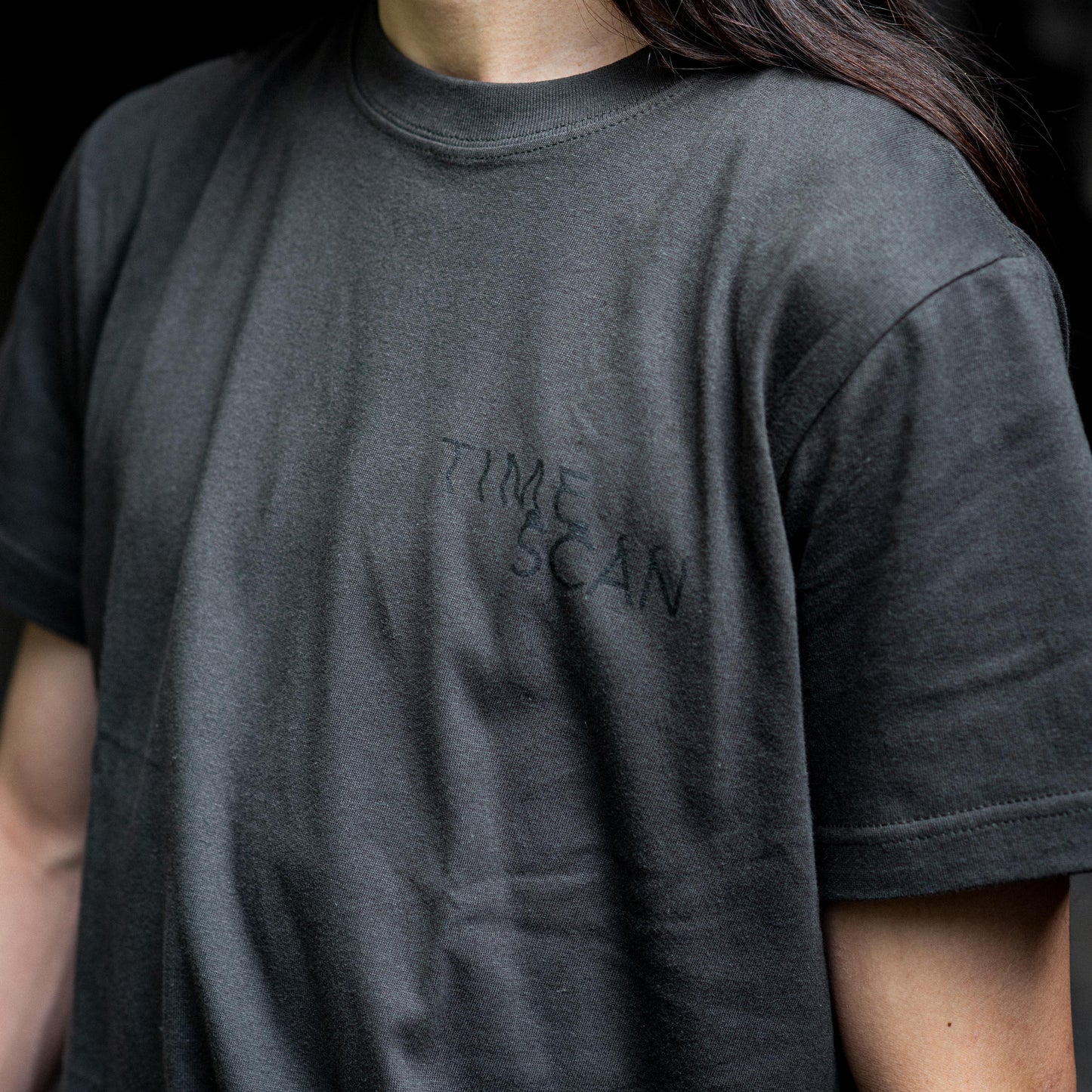 TIMESCAN TEE (SUMI)