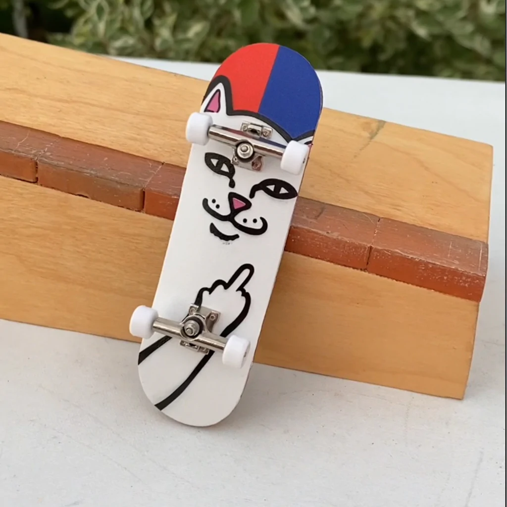 LORD NERMAL MINI SKATEBOARD